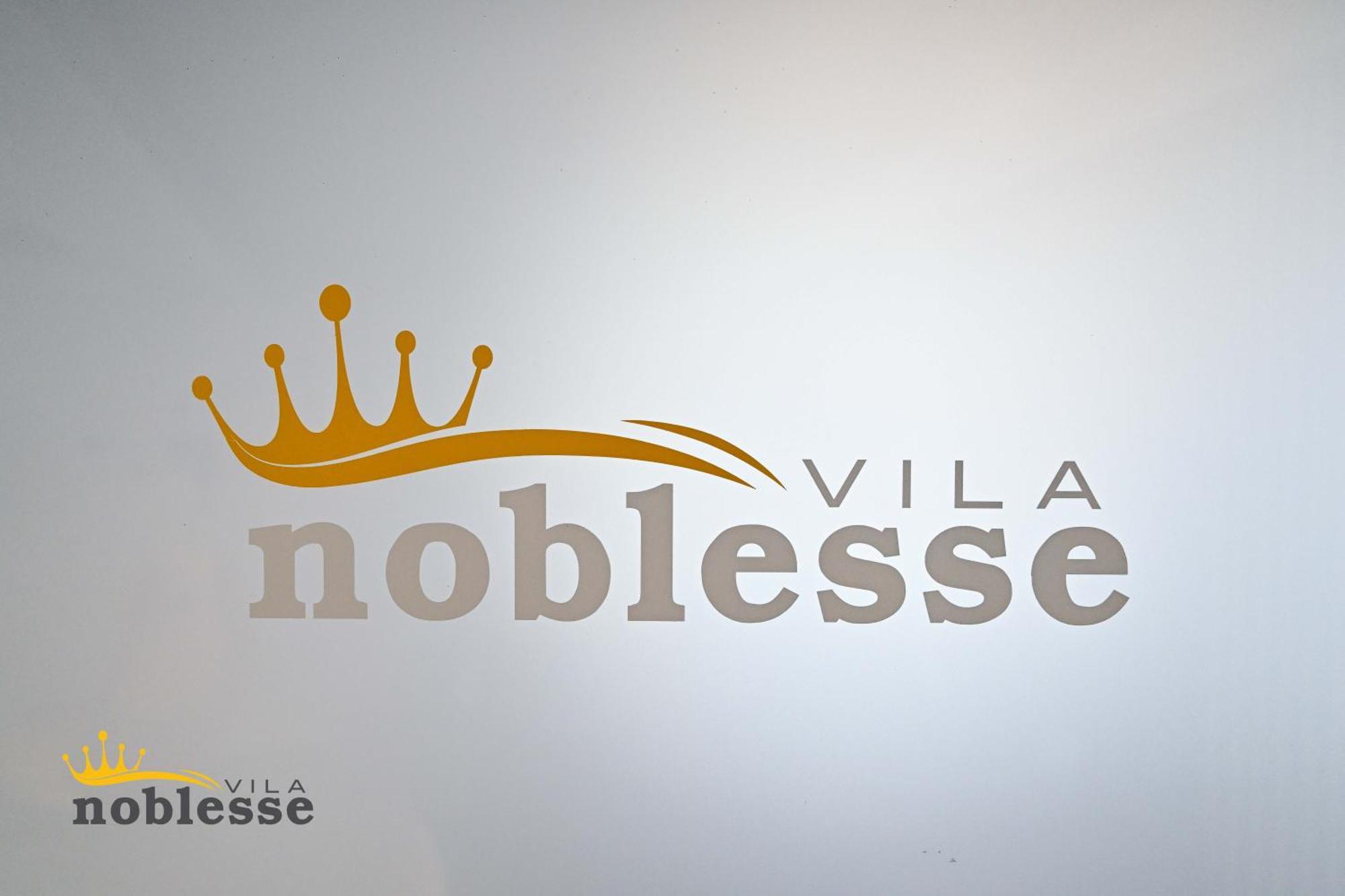 Vila Noblesse Sovata Ngoại thất bức ảnh